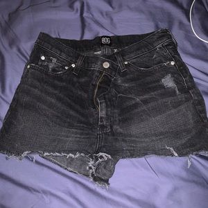 Black high wasted jean shorts